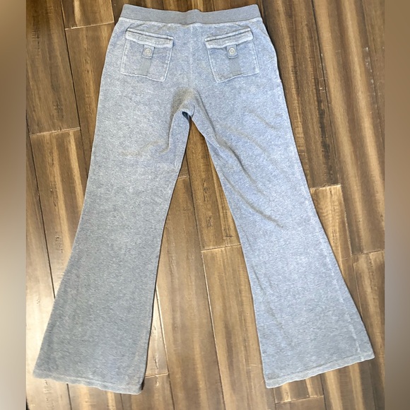 Y2K Vtg Low Rise Juicy Couture Gray Flared Track Pants w/ pockets Loungwear swan - Picture 10 of 11